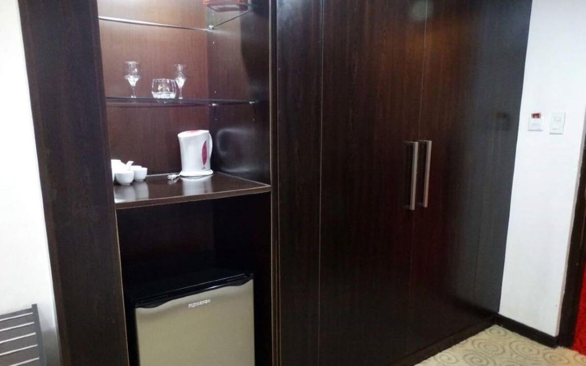 Lido De Paris Hotel Manila Ngoại thất bức ảnh