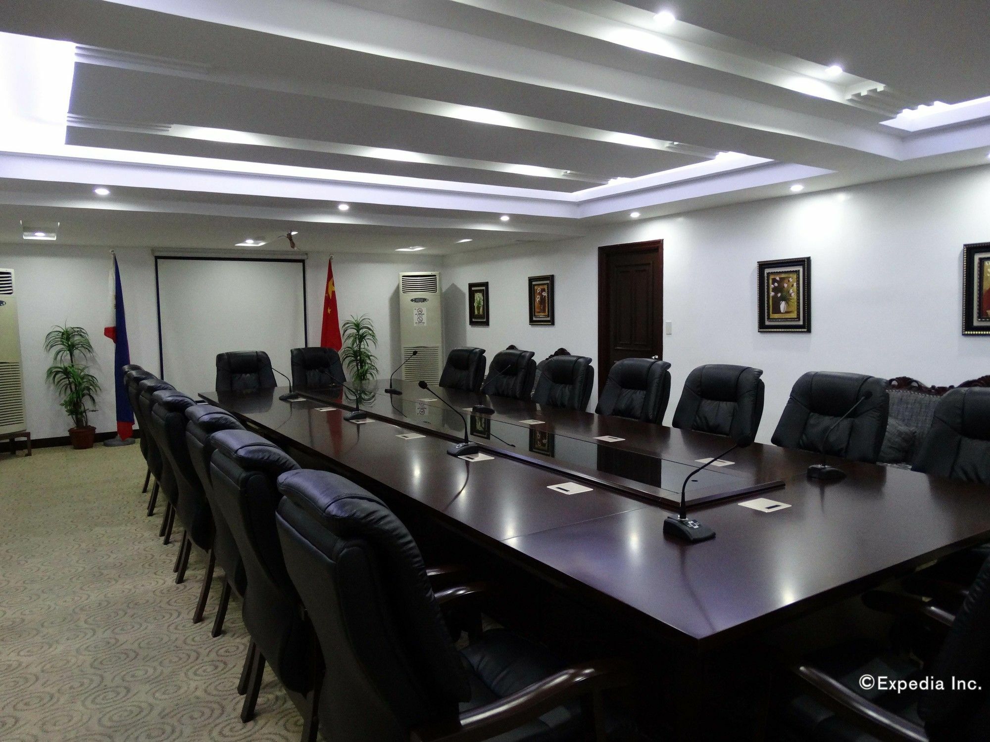Lido De Paris Hotel Manila Ngoại thất bức ảnh